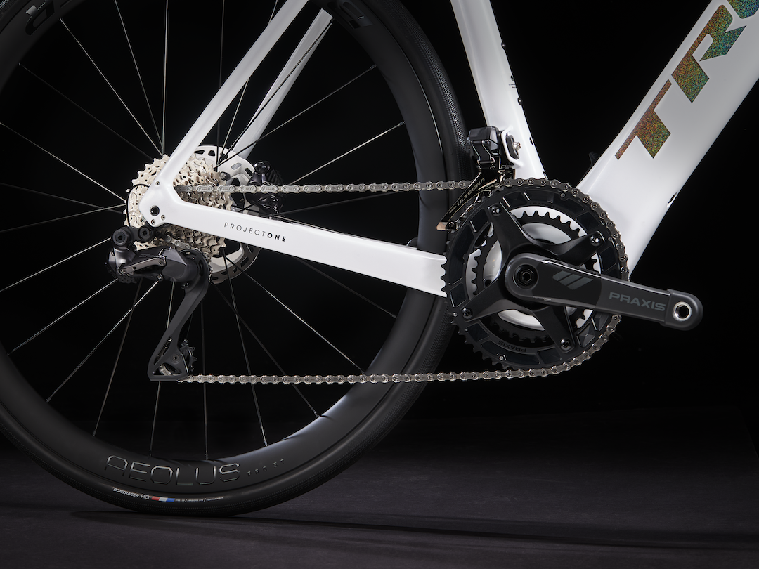 BIKE TREK DOMANE+ SLR 7 2023
