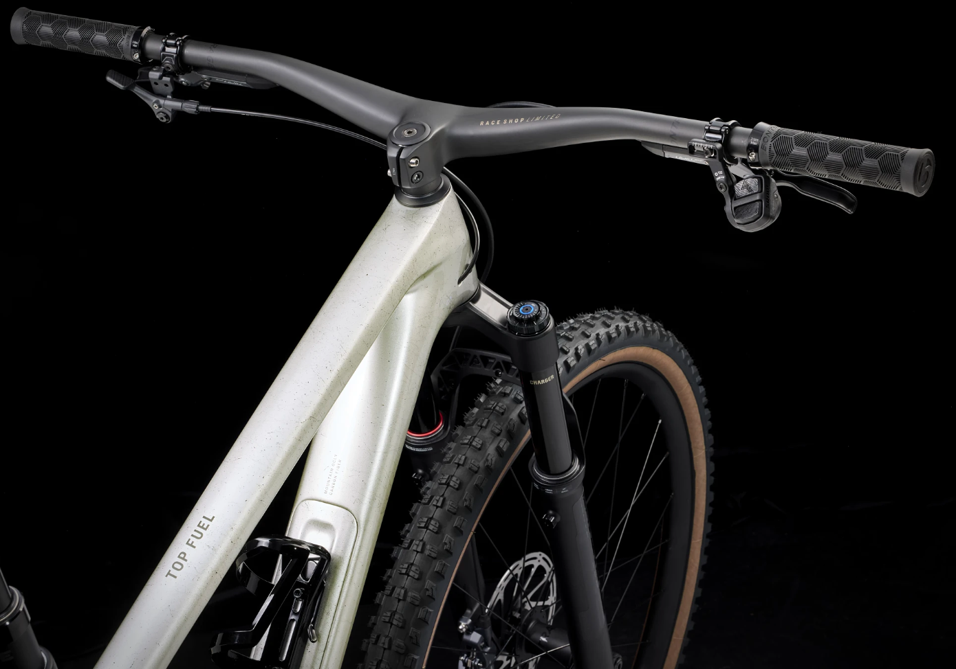 BIKE TREK TOP FUEL 9.8 GX AXS GEN 4 2025